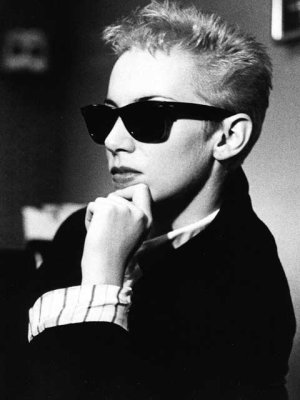 annie-lennox-11.jpg