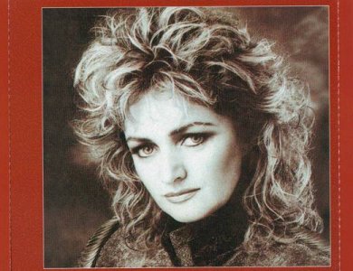 bonnie-tyler-holding-out-for-a-hero-2cd-inlay-cover-54253.jpg