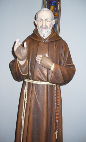 Padre Pio.jpg
