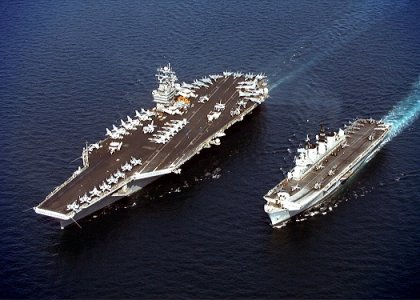 USS_John_C._Stennis_(CVN-74)_and_HMS_Illustrious_(R_06)_in_the_Persian_Gulf_on_April_9,_1998.jpg