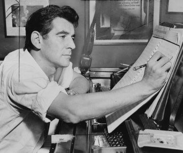 Leonard_Bernstein_NYWTS_1955.jpg